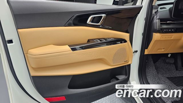 Kia Carnival (IV) Gasoline 9-Seater Noblesse 2023 — фото 24