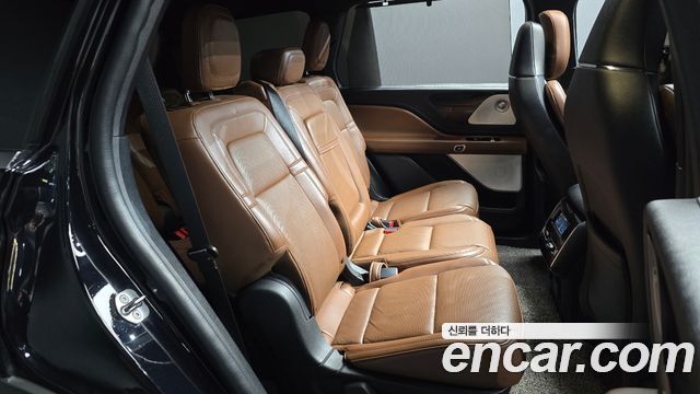 Lincoln Aviator (II) 3.0 Reserve  AWD 2022 — фото 11