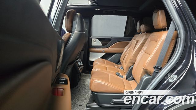Lincoln Aviator (II) 3.0 Reserve  AWD 2022 — фото 12