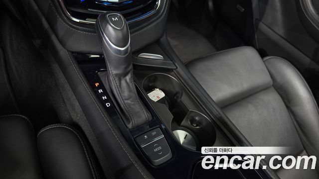 Cadillac CTS (III) 2.0 Premium 2015 — фото 9