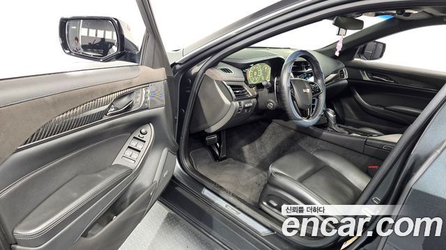 Cadillac CTS (III) 2.0 Premium 2015 — фото 10