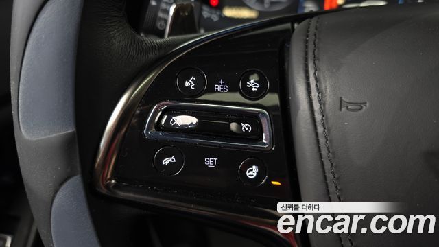 Cadillac CTS (III) 2.0 Premium 2015 — фото 15