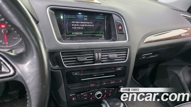 Audi Q5 35 TDI Quattro 8R 2016 — фото 15
