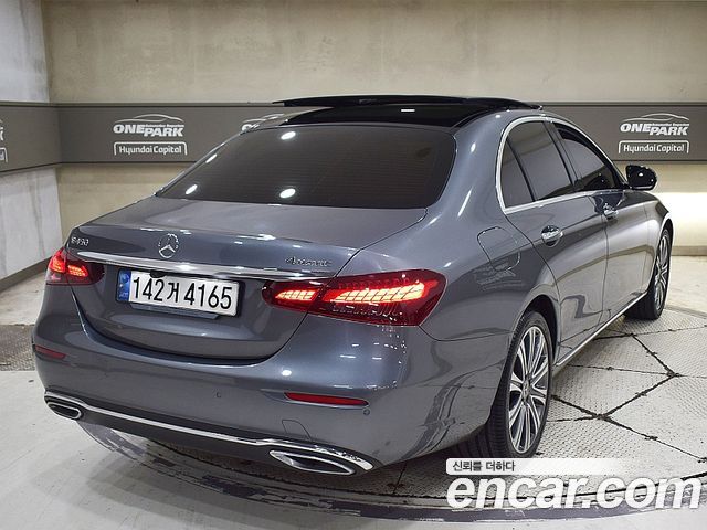 Mercedes-Benz E-Class (W213) E450 4MATIC Exclusive 2021 — фото 3