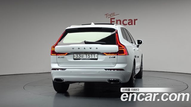 Volvo XC60 (II) D4 Inscription 2018 — фото 4