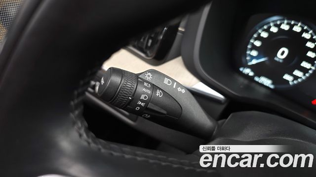 Volvo XC60 (II) D4 Inscription 2018 — фото 31