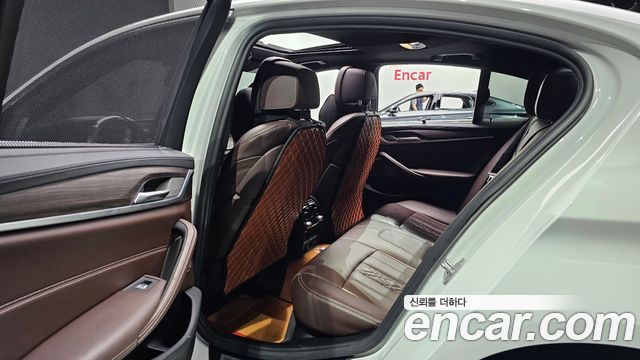 BMW 5 Series (G30) 530i M Sport Package Plus 2020 — фото 11
