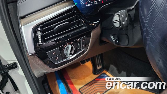 BMW 5 Series (G30) 530i M Sport Package Plus 2020 — фото 19