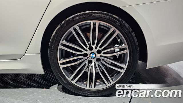 BMW 5 Series (G30) 530i M Sport Package Plus 2020 — фото 21