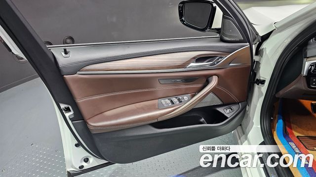 BMW 5 Series (G30) 530i M Sport Package Plus 2020 — фото 24