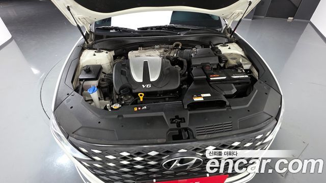 Hyundai Grandeur (IG) 3.0 LPi Rent Car Premium 2021 — фото 6
