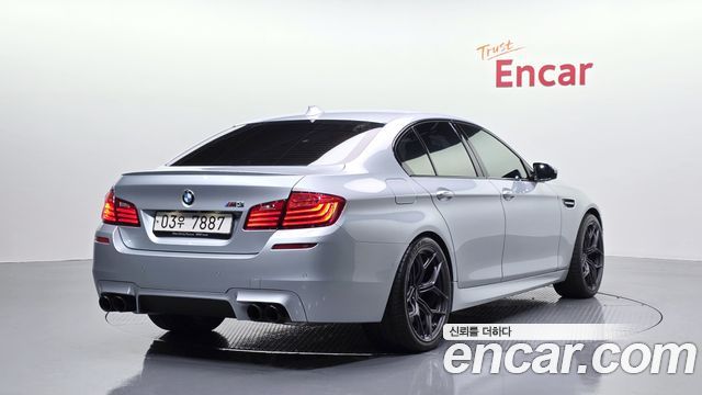 BMW M5 (F10) M5 Sedan 2016 — фото 2