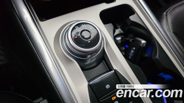 Ford Explorer (VI) 2.3 LimIted 4WD 2021 — фото 9
