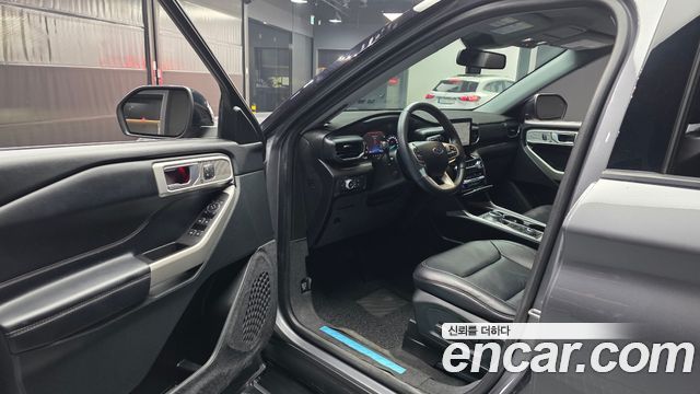 Ford Explorer (VI) 2.3 LimIted 4WD 2021 — фото 10