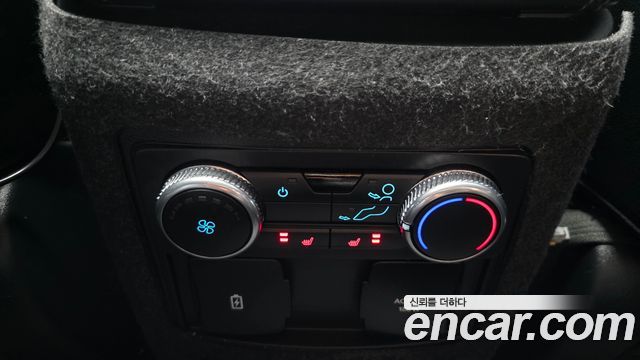 Ford Explorer (VI) 2.3 LimIted 4WD 2021 — фото 18
