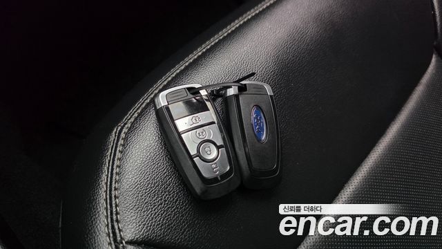 Ford Explorer (VI) 2.3 LimIted 4WD 2021 — фото 32