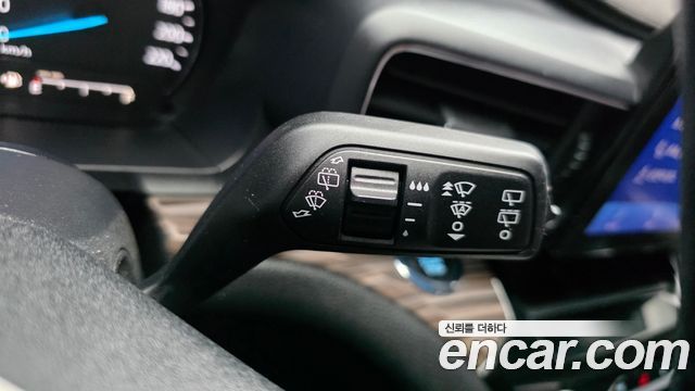 Ford Explorer (VI) 2.3 LimIted 4WD 2021 — фото 34