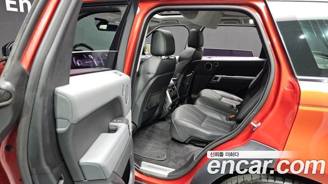 Land Rover Range Rover Sport (II) 3.0 SDV6 HSE Dynamic 2014 — фото 19