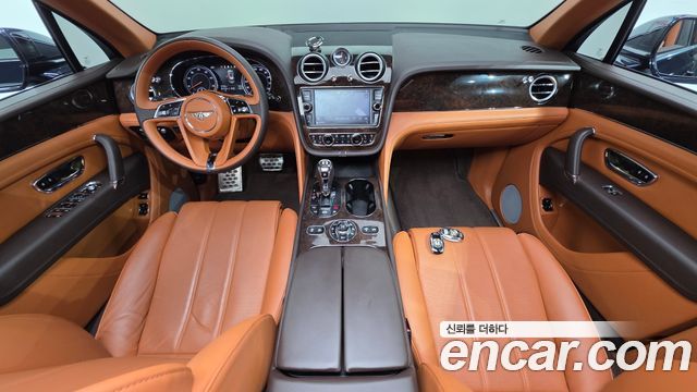 Bentley Bentayga 4.0 V8 2019 — фото 7