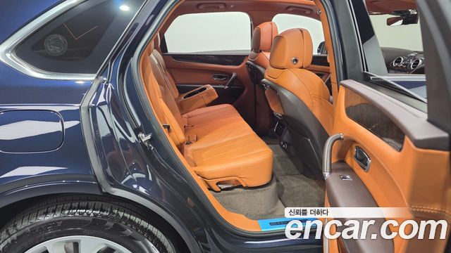 Bentley Bentayga 4.0 V8 2019 — фото 11