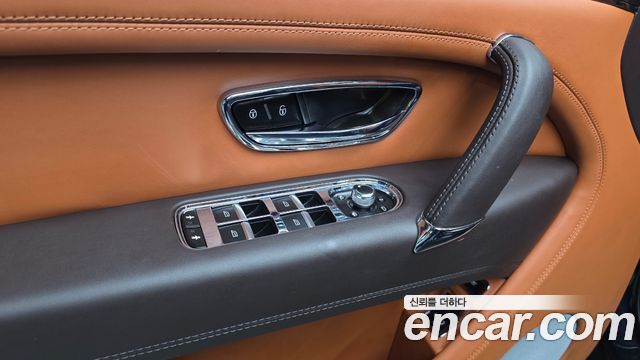 Bentley Bentayga 4.0 V8 2019 — фото 19