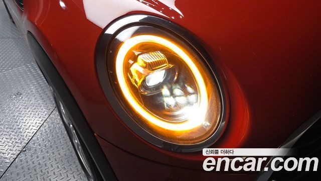 MINI Cooper 5Door Standard 3rd 2019 — фото 22
