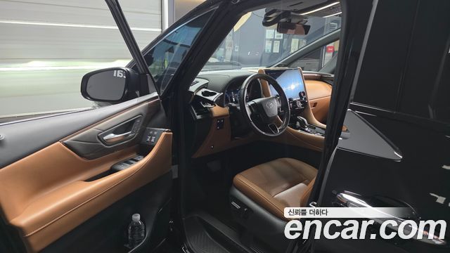 Toyota Alphard (IV) 2.5 HEV Executive AWD 2025 — фото 10