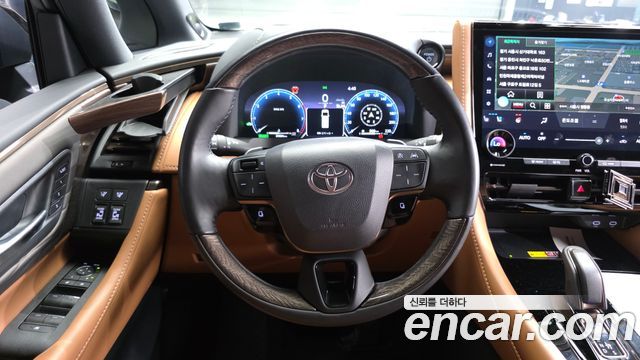 Toyota Alphard (IV) 2.5 HEV Executive AWD 2025 — фото 12