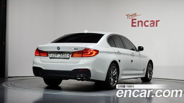 BMW 5 Series (G30) 530i M Sport Package 2018 — фото 2