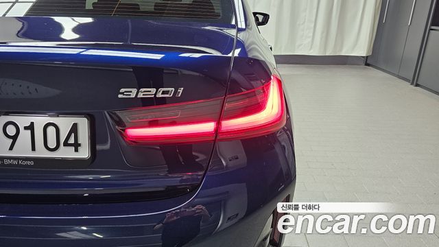 BMW 3 Series (G20) 320i M Sport 2025 — фото 29