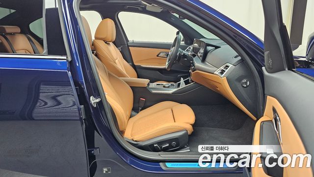 BMW 3 Series (G20) 320i M Sport 2025 — фото 32