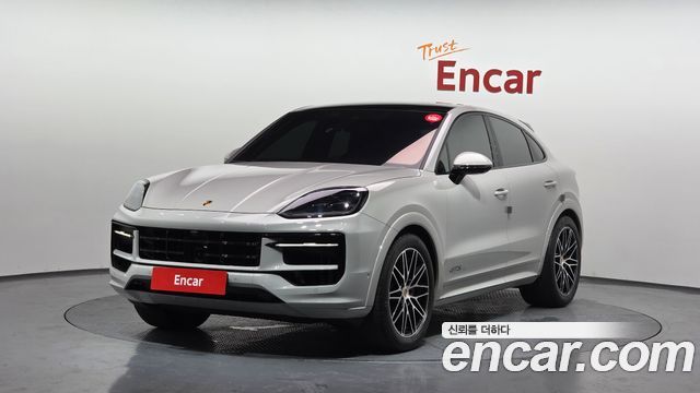 Porsche Cayenne (PO536) 4.0 GTS Coupe