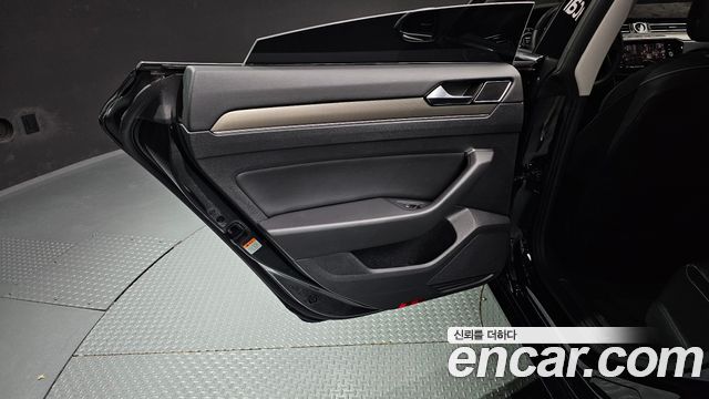 Volkswagen Arteon 2.0 TDI Prestige 2019 — фото 25