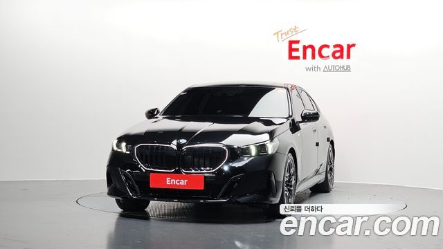 BMW 5 Series (G60) 530i xDrive M Sport Pro Special Edition 2026 — фото 3