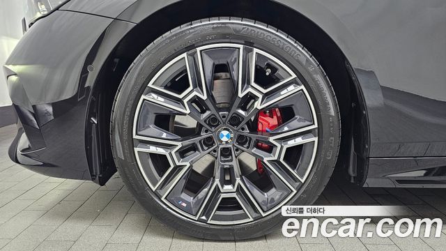 BMW 5 Series (G60) 530i xDrive M Sport Pro Special Edition 2026 — фото 5