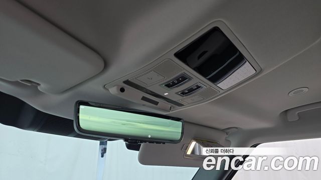 Land Rover Defender (L663) 110 P300 X-Dynamic SE 2024 — фото 35