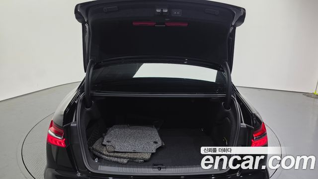 Audi A6 (C8) 45 TFSI Premium 2022 — фото 20