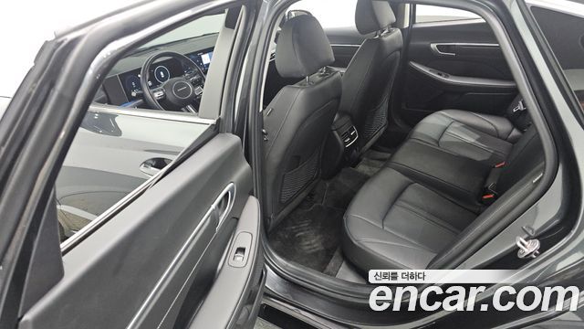 Hyundai Sonata The Edge (DN8) 2.0 Premium 2024 — фото 16