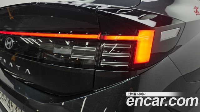 Hyundai Sonata The Edge (DN8) 2.0 Premium 2024 — фото 29