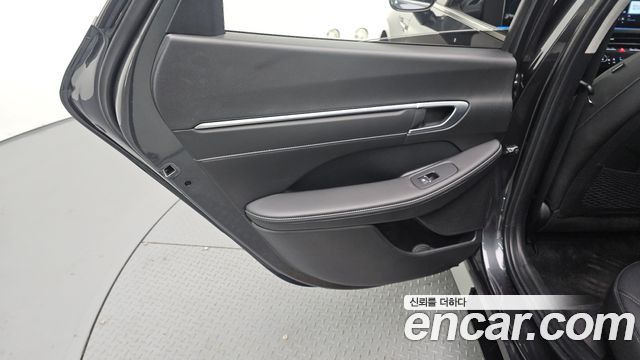 Hyundai Sonata The Edge (DN8) 2.0 Premium 2024 — фото 31