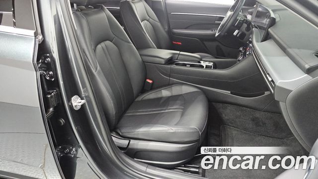 Hyundai Sonata The Edge (DN8) 2.0 Premium 2024 — фото 32