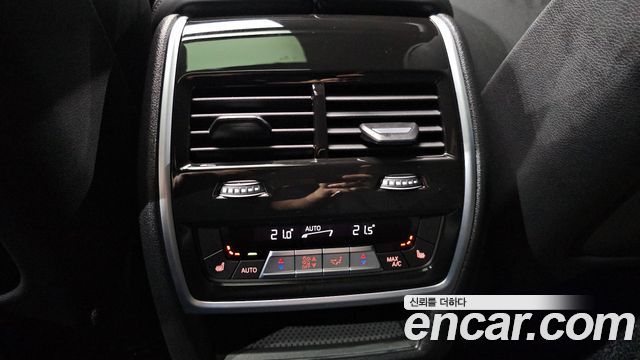 BMW X6 (G06) xDrive40i M Sport 2024 — фото 21
