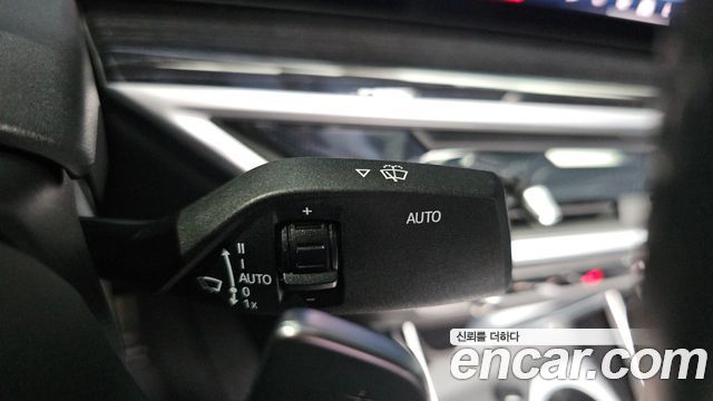 BMW X6 (G06) xDrive40i M Sport 2024 — фото 37
