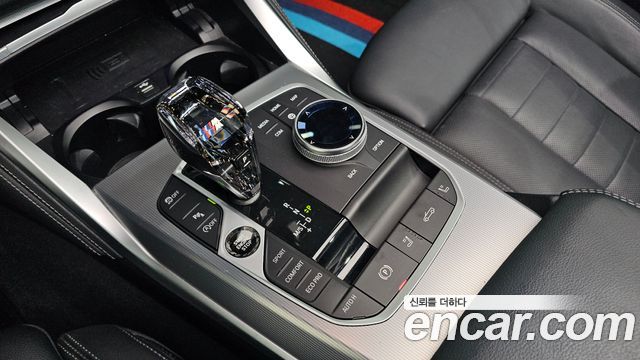 BMW 4 Series (G22) 420i M Sport Convertible 2023 — фото 9