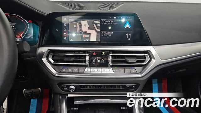BMW 4 Series (G22) 420i M Sport Convertible 2023 — фото 16
