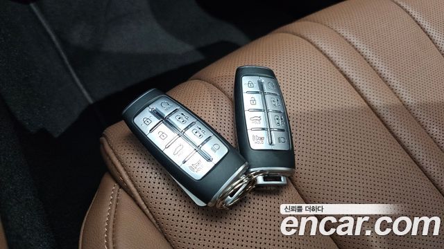 Genesis G80 (RG3) Gasoline 2.5 Turbo AWD 2022 — фото 17