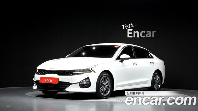 Kia K5 (III) 2.0 Prestige 2022 — фото 1
