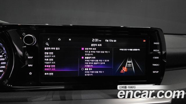 Kia K5 (III) 2.0 Prestige 2022 — фото 16