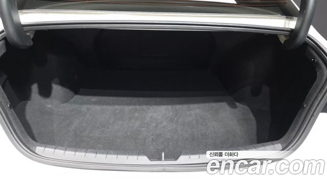 Kia K5 (III) 2.0 Prestige 2022 — фото 20