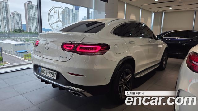 Mercedes-Benz GLC-Class (X253) GLC220 d 4MATIC Coupe 2023 — фото 5